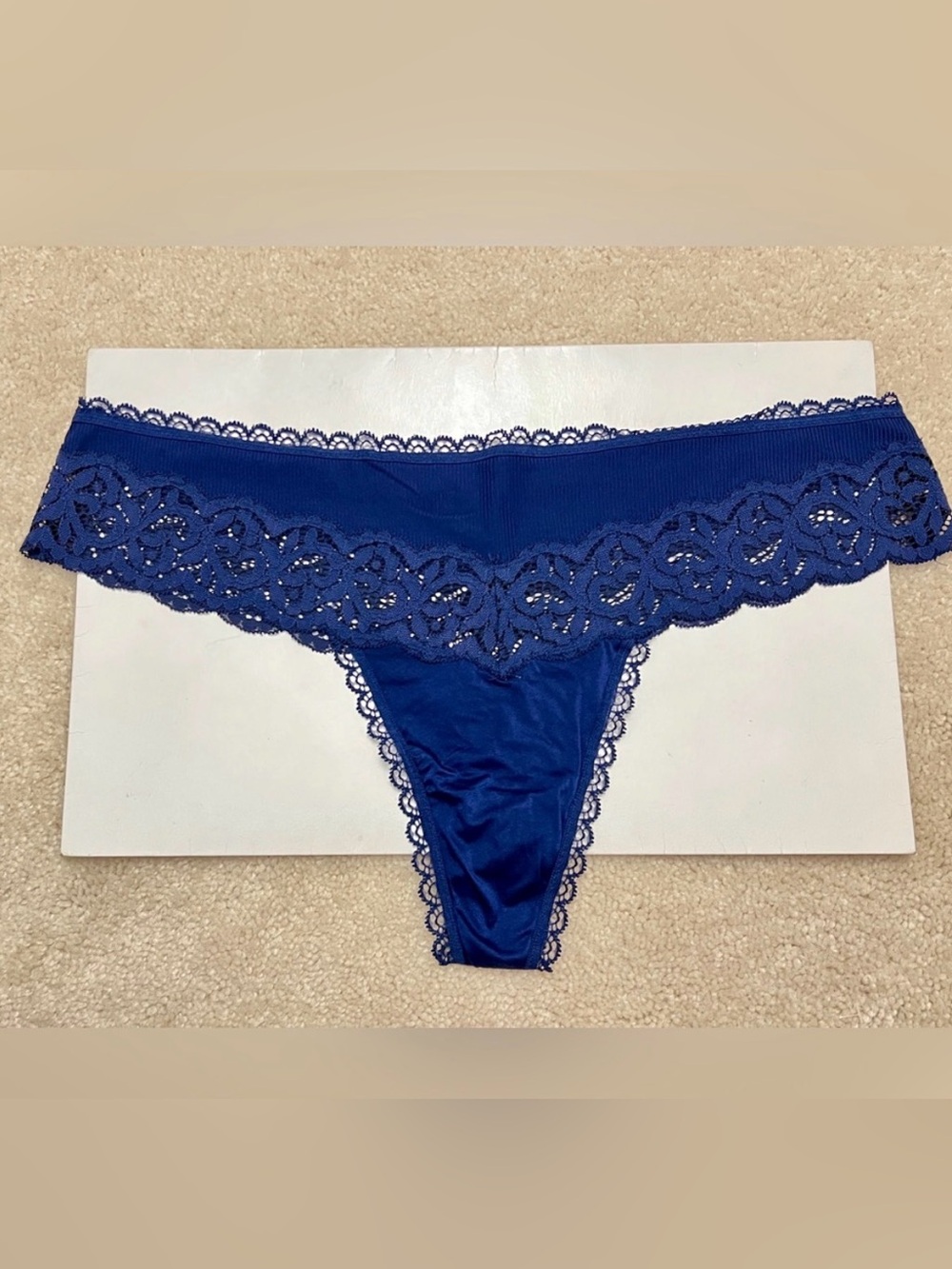Victoria’s Secret Sexy Blue Satin Smooth Ribbed Lace Trim Thong Panties Large L